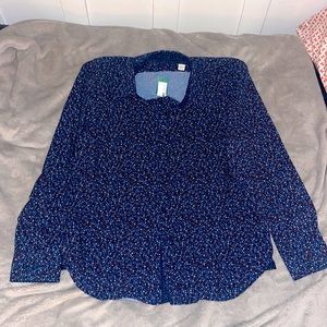 Large Red, white and blue dress shirt. Never worn with tags.